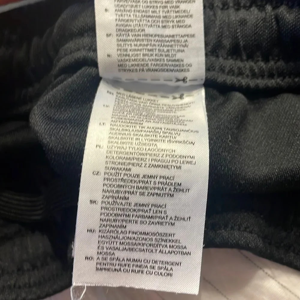 Adidas kids sweatpants - Picture 13 of 16